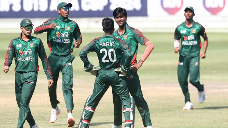 পাকিস্তানকে উড়িয়ে ফাইনালে বাংলাদেশ, খেলবে ভারতের বিরুদ্ধে