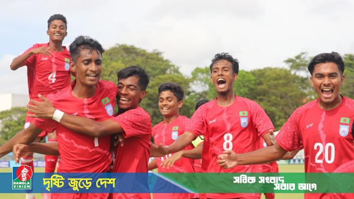 পাকিস্তানকে কাঁদিয়ে সাফের ফাইনালে বাংলাদেশ