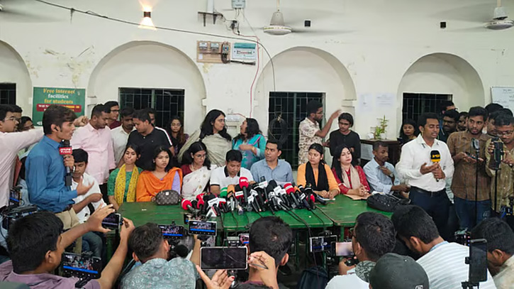 ডাকসুর মনোনয়নপত্র সংগ্রহে বাধার অভিযোগ, তদন্ত কমিটি গঠন