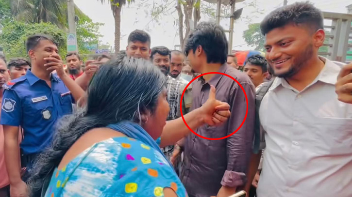 ‘জেলখানা আমার শ্বশুরবাড়ি, থানা বাপের বাড়ি, ধইর্যা নিক সমস্যা নাই!’ ‘জেলখানা আমার শ্বশুরবাড়ি, থানা বাপের বাড়ি, ধইর্যা নিক সমস্যা নাই!’