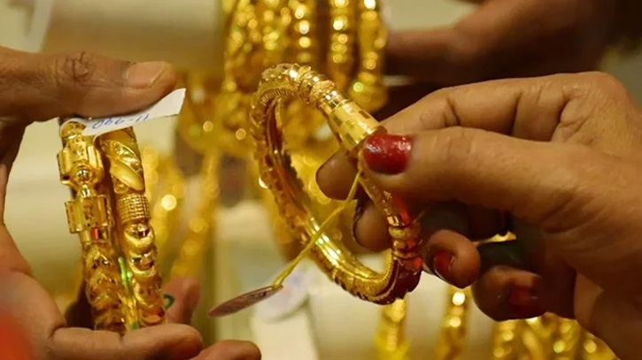 জেনে নিন আজকের স্বর্ণের দাম 
