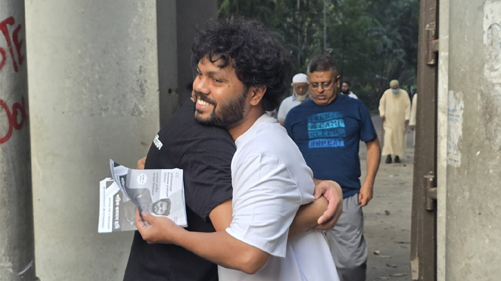 বারবার হুমকি পেয়েও আরশওয়ালার কাছে হাসিমুখে শহীদি মৃত্যু চেয়েছিলেন হাদি