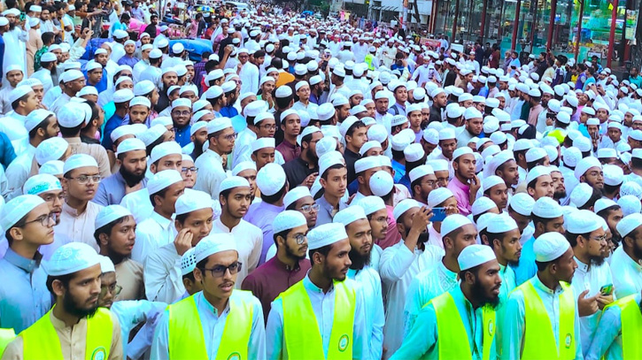 শনিবারের মহাসমাবেশ সফল করার লক্ষ্যে হেফাজতের গণমিছিল শনিবারের মহাসমাবেশ সফল করার লক্ষ্যে হেফাজতের গণমিছিল