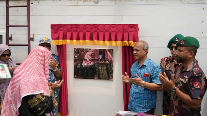অবৈধ ভারতীয়দের নিয়ম মেনে ফেরত পাঠাবে বাংলাদেশ অবৈধ ভারতীয়দের নিয়ম মেনে ফেরত পাঠাবে বাংলাদেশ
