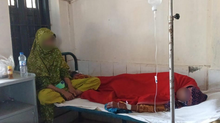 সুদের টাকা পরিশোধের চাপ, অতঃপর যা করলেন গৃহবধূ...