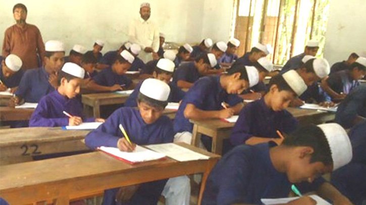 ১৬ বছর পর মাদ্রাসায় বৃত্তি পরীক্ষা, জানা গেল সম্ভাব্য তারিখ ১৬ বছর পর মাদ্রাসায় বৃত্তি পরীক্ষা, জানা গেল সম্ভাব্য তারিখ