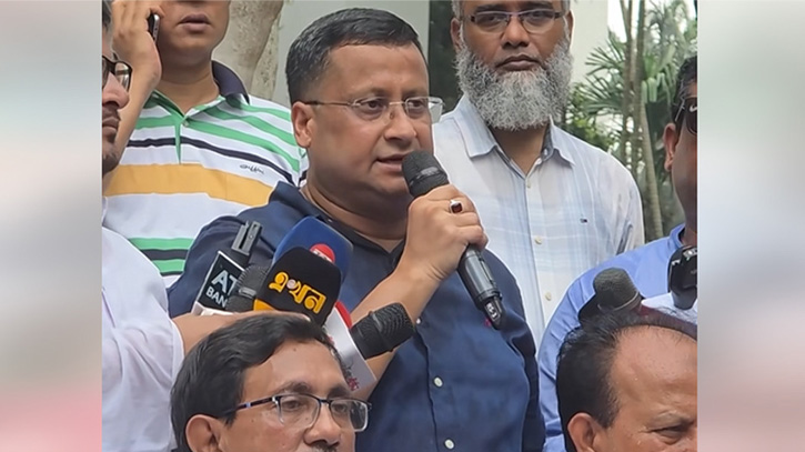 ‘যেদিন আমাদের সন্তানদের মার্ডার করছিল, সেদিন আপনাদের বিবেক কোথায় ছিল?’ ‘যেদিন আমাদের সন্তানদের মার্ডার করছিল, সেদিন আপনাদের বিবেক কোথায় ছিল?’