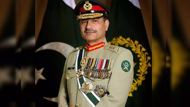 গ্রেফতার-বিচার থেকে আজীবন দায়মুক্তি দেওয়া হলো পাক সেনাপ্রধানকে
