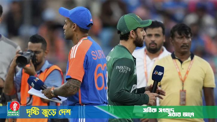 হাইভোল্টেজ ম্যাচে টস হারলো ভারত, ব্যাটিংয়ে পাকিস্তান