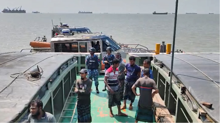 আমদানি পণ্যের সরবরাহ ব্যবস্থা নির্বিঘ্ন রাখতে বঙ্গোপসাগরে অভিযান আমদানি পণ্যের সরবরাহ ব্যবস্থা নির্বিঘ্ন রাখতে বঙ্গোপসাগরে অভিযান