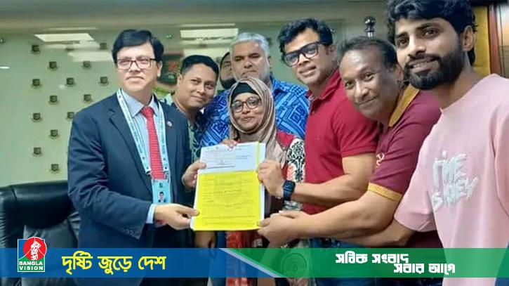 বিসিবির নির্বাচকের পদ ছেড়ে নির্বাচনের মনোনয়নপত্র নিলেন রাজ্জাক