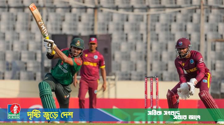 আজও মিরপুরে রিশাদের ছোট্ট ঝড়ে দুশো পেরোলো বাংলাদেশ