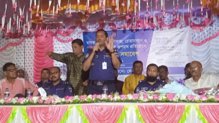 চাঁদাবাজ ও মাদক ব্যবসায়ীদের হুঁশিয়ারি দিলেন সাতক্ষীরার পুলিশ সুপার চাঁদাবাজ ও মাদক ব্যবসায়ীদের হুঁশিয়ারি দিলেন সাতক্ষীরার পুলিশ সুপার