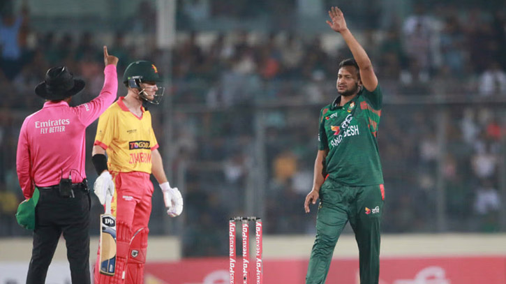 শেষ ওভারে সাকিব জেতালেন বাংলাদেশকে শেষ ওভারে সাকিব জেতালেন বাংলাদেশকে