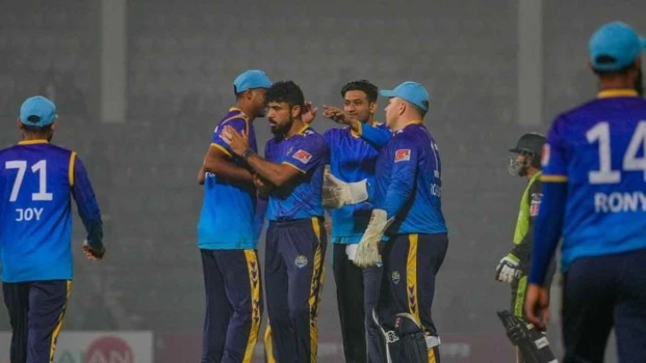 সিলেটকে হারিয়ে বিপিএল পয়েন্ট টেবিলের শীর্ষে চট্টগ্রাম সিলেটকে হারিয়ে বিপিএল পয়েন্ট টেবিলের শীর্ষে চট্টগ্রাম