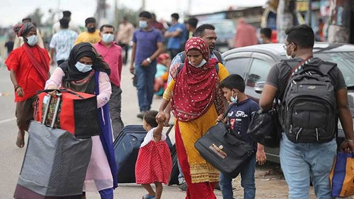 রাজধানীতে ফিরতে শুরু করেছেন নগরবাসী