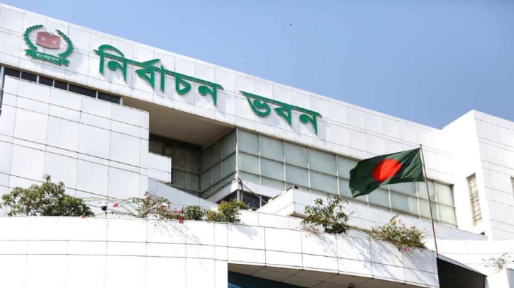 ইশরাক হোসেনের গেজেট প্রকাশ নিয়ে যা বললো নির্বাচন কমিশন