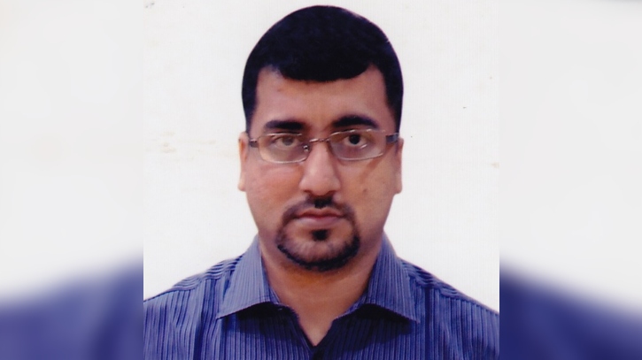 না ফেরার দেশে বাংলাভিশনের পরিচালক আজিজুল হক
