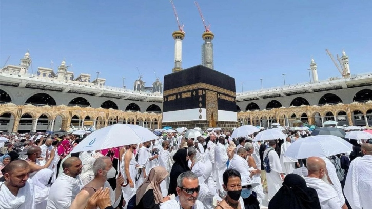 ওমরাহ ভিসা নিয়ে নতুন সিদ্ধান্ত নিলো সৌদি আরব ওমরাহ ভিসা নিয়ে নতুন সিদ্ধান্ত নিলো সৌদি আরব