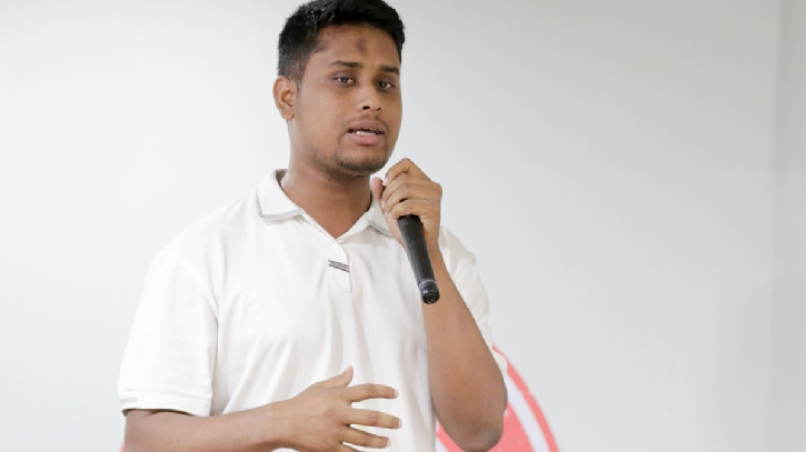 প্রবাসীদের বঞ্চিত করে নির্বাচন বৈষম্যের শামিল: হাসনাত