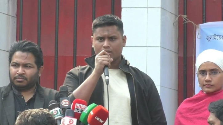 হাসনাত আব্দুল্লাহর হুঁশিয়ারি হাসনাত আব্দুল্লাহর হুঁশিয়ারি