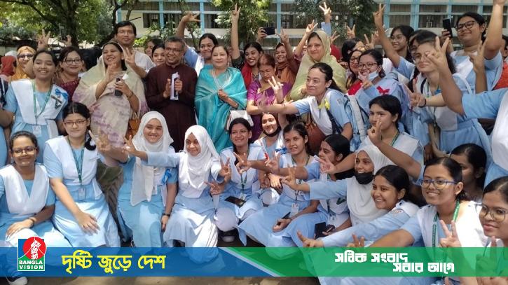 ৩৪৫ প্রতিষ্ঠানের সবাই পাস করেছে