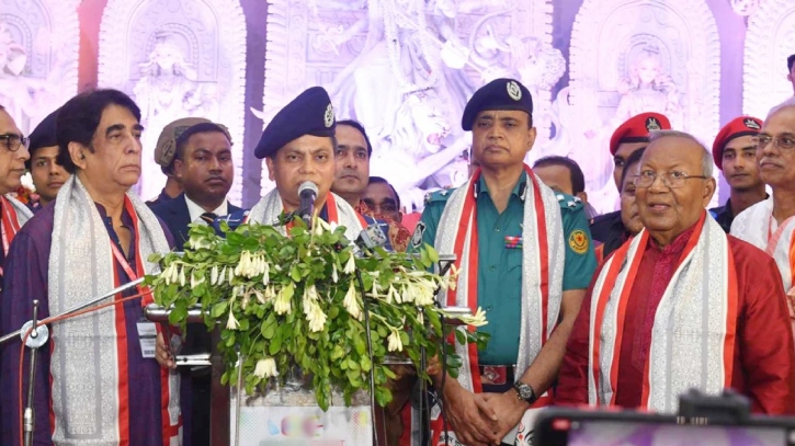 পূজামণ্ডপে ৩৫ অপ্রীতিকর ঘটনায়ই আইনি ব্যবস্থা নেয়া হয়েছে: আইজিপি পূজামণ্ডপে ৩৫ অপ্রীতিকর ঘটনায়ই আইনি ব্যবস্থা নেয়া হয়েছে: আইজিপি