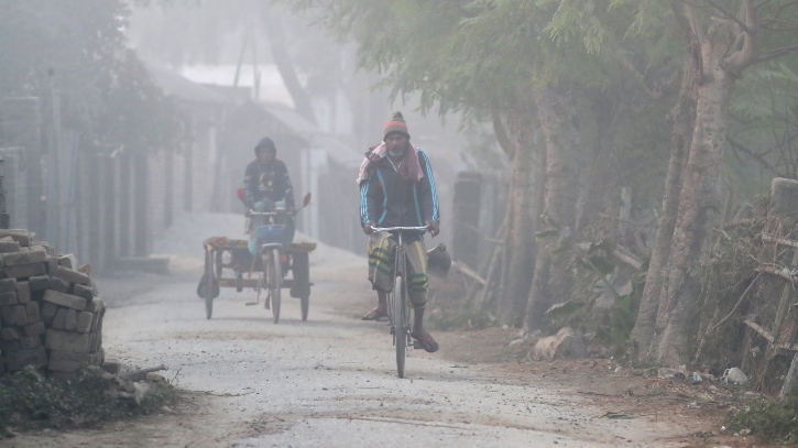 মৃদু শৈত্যপ্রবাহে কাঁপছে পঞ্চগড়