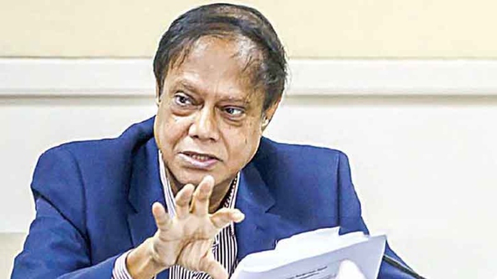দেশের ১০টি ব্যাংক দেউলিয়া হয়ে আছে: গভর্নর দেশের ১০টি ব্যাংক দেউলিয়া হয়ে আছে: গভর্নর