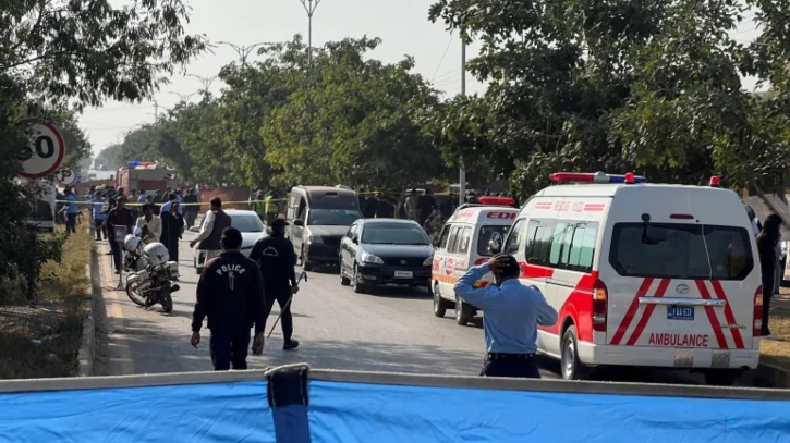 ইসলামাবাদে বোমা হামলায় নিহত ১২ 