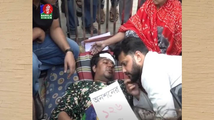 অনশনরত তারেক রহমানের পাশে ইশরাক হোসেন