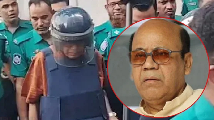 ‘বেশি লাফাচ্ছ’-পুলিশকে ঝাড়লেন সাবেক খাদ্যমন্ত্রী কামরুল