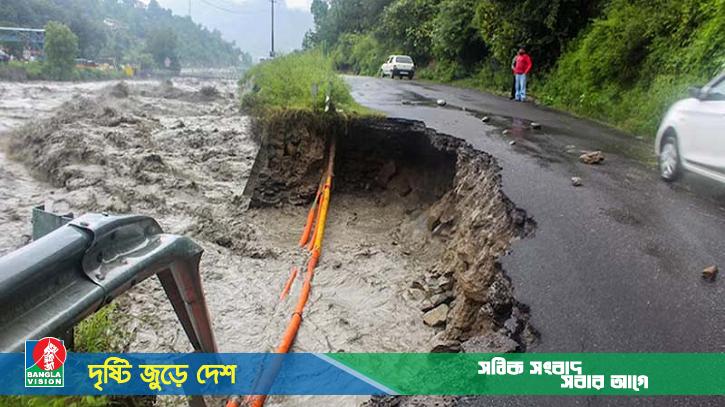 ভারত নিয়ন্ত্রিত জম্মু-কাশ্মিরে বৃষ্টি ও ভূমিধসে ১০ জনের মৃত্যু