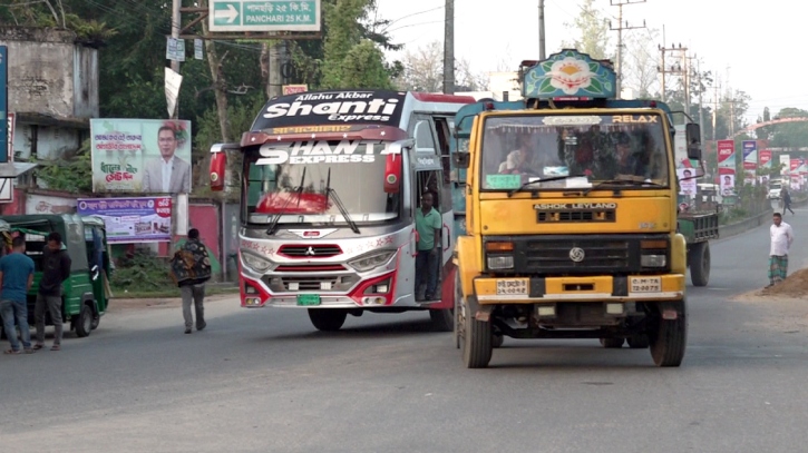 আ. লীগের লকডাউন কর্মসূচিতে খাগড়াছড়ি জেলায় পরিস্থিতি স্বাভাবিক 