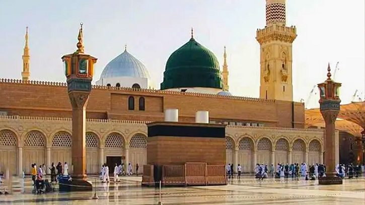 মহানবীর রওজা জিয়ারত করতে হবে নতুন নিয়ম ও সময়সূচিতে 