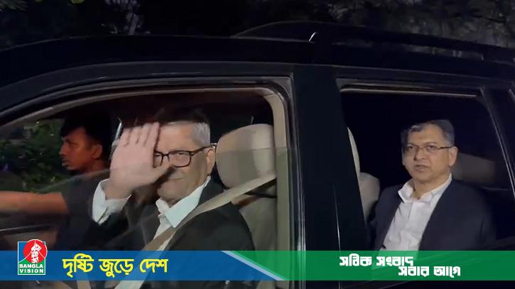 মির্জা ফখরুলসহ বিএনপির প্রতিনিধিরা যমুনায়