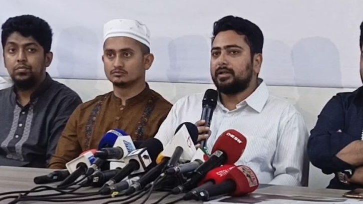 এক মাসের মধ্যে শেখ হাসিনাকে দেশে এনে রায় কার্যকরের দাবি নাহিদ ইসলামের