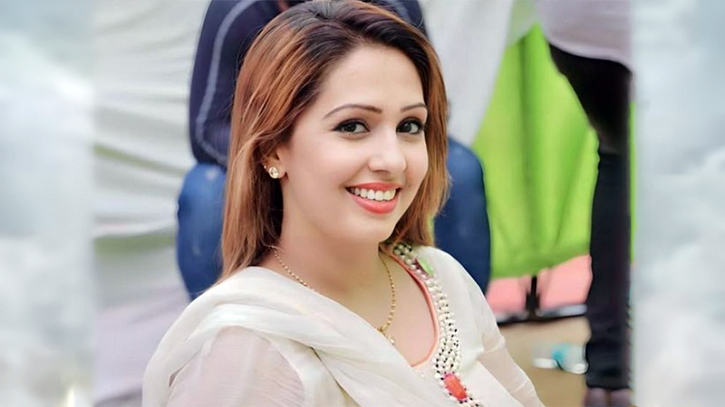 আলোচিত ইনফ্লুয়েন্সার ও ইউটিউবারকে ছুরিকাঘাতে হত্যা