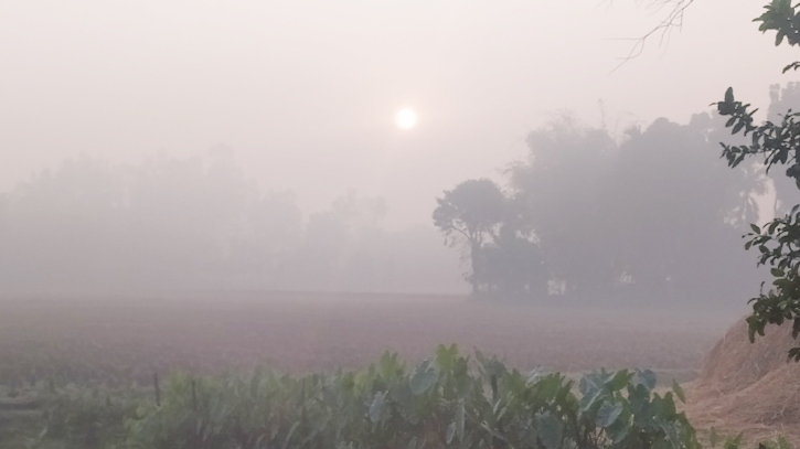 পঞ্চগড়ে প্রতিদিনই বাড়ছে শীতের তীব্রতা
