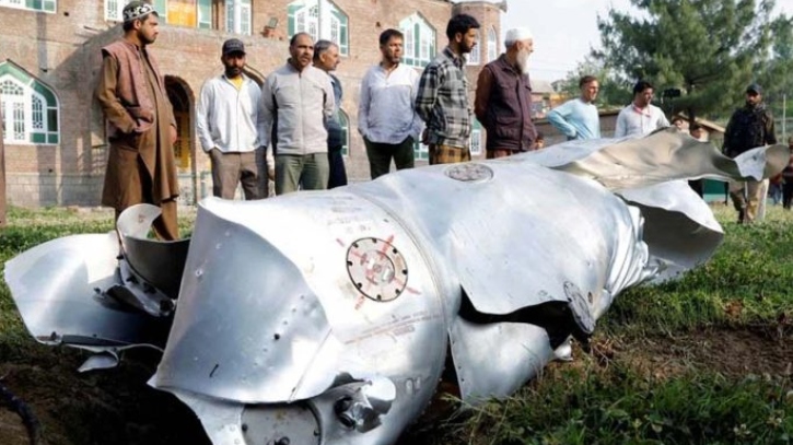 পাল্টাপাল্টি হামলার দাবি করলেও ক্ষয়ক্ষতির তথ্য স্বীকার করেনি ভারত-পাকিস্তান পাল্টাপাল্টি হামলার দাবি করলেও ক্ষয়ক্ষতির তথ্য স্বীকার করেনি ভারত-পাকিস্তান