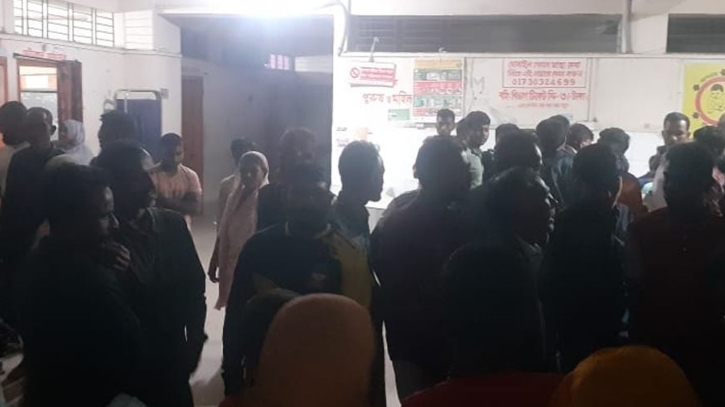 পঞ্চগড়ে বিদ্যুৎস্পৃষ্ট হয়ে একজনের মৃত্যু পঞ্চগড়ে বিদ্যুৎস্পৃষ্ট হয়ে একজনের মৃত্যু