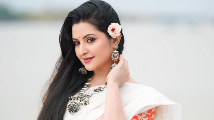 পরীমনিকে হত্যার হুমকি!