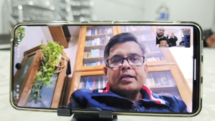 ‘অপতথ্য ঠেকাতে প্রবাসী সাংবাদিকদের ভূমিকা গুরুত্বপূর্ণ’ ‘অপতথ্য ঠেকাতে প্রবাসী সাংবাদিকদের ভূমিকা গুরুত্বপূর্ণ’