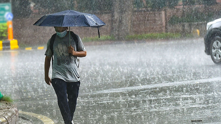 টানা ৩ দিন ভারী বর্ষণ হতে পারে যেসব জায়গায়