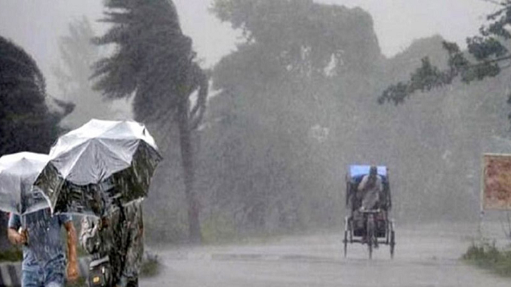 দুপুরের মধ্যে ৭ জেলায় ৬০ কিমি বেগে ঝড়ের শঙ্কা
