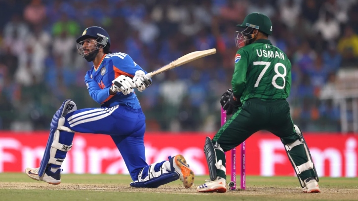 ১৭৫ রানে আটকে গেলো ভারতের ইনিংস ১৭৫ রানে আটকে গেলো ভারতের ইনিংস