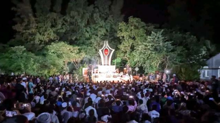 কাওয়ালী সন্ধ্যায় নোবিপ্রবিতে ছাত্রজনতার ঢল কাওয়ালী সন্ধ্যায় নোবিপ্রবিতে ছাত্রজনতার ঢল