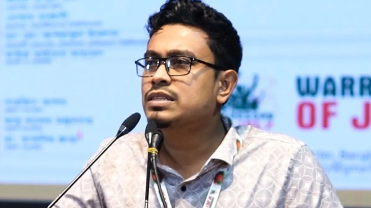 হঠাৎ ডিবি কার্যালয়ে সাদিক কায়েম   