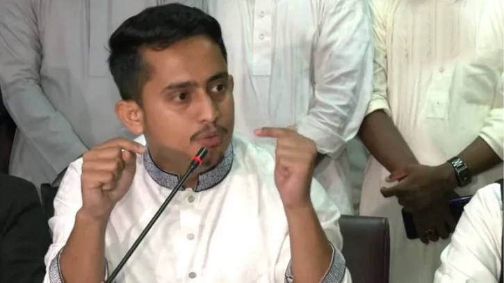 নাহিদ-হাসনাতের সঙ্গে ছবি পোস্ট করে ঐক্যের বার্তা সারজিসের নাহিদ-হাসনাতের সঙ্গে ছবি পোস্ট করে ঐক্যের বার্তা সারজিসের