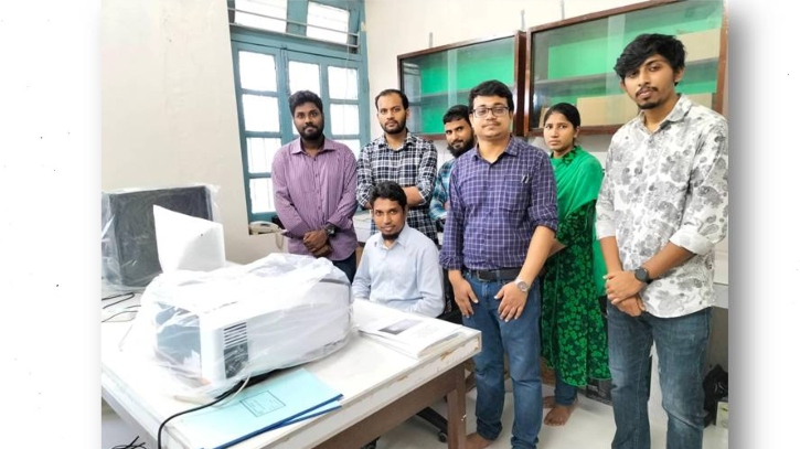 বাকৃবির উদ্ভাবন: সামুদ্রিক শৈবাল থেকে উচ্চমূল্যের পণ্য উৎপাদন 